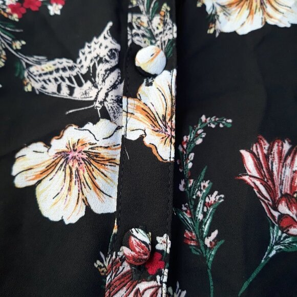 Torrid Black Floral Blouse Plus Size Top Sz 3 (3X) - Picture 3 of 8